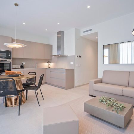 Sitges Spaces Garden Condo-2 Bedrooms, 2 Bathrooms, Garden Terrace, Near Center, Sleeps Up To 6- Monthly Rentals Only Exteriör bild