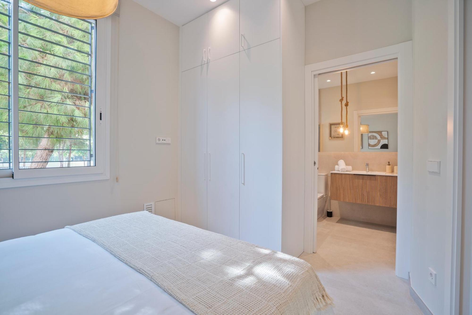 Sitges Spaces Garden Condo-2 Bedrooms, 2 Bathrooms, Garden Terrace, Near Center, Sleeps Up To 6- Monthly Rentals Only Exteriör bild