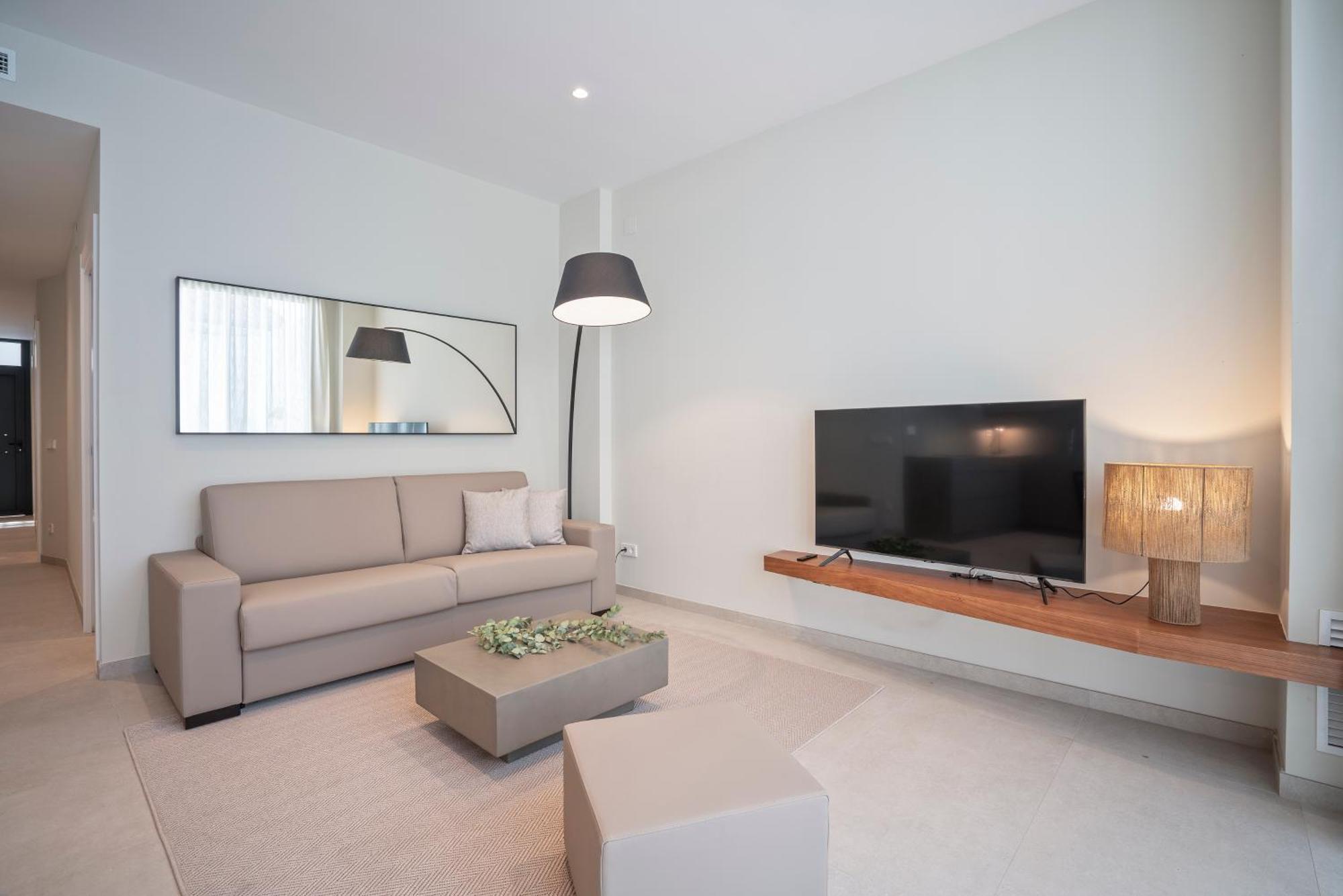 Sitges Spaces Garden Condo-2 Bedrooms, 2 Bathrooms, Garden Terrace, Near Center, Sleeps Up To 6- Monthly Rentals Only Exteriör bild
